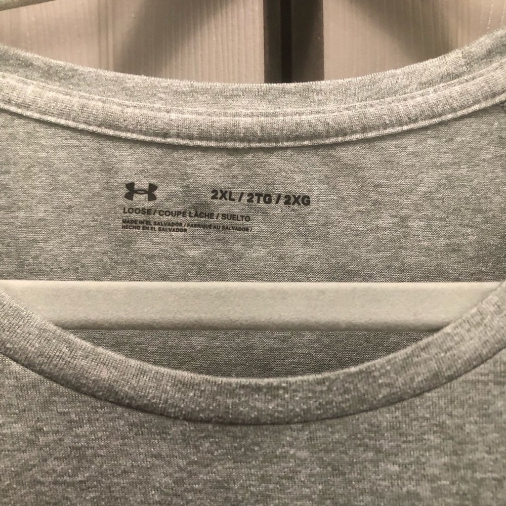 Men’s under Armour shirt - Picture 4 of 4